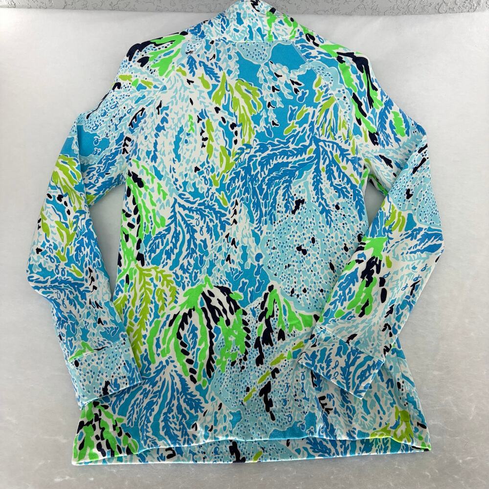 Lilly Pulitzer Half Zip Pullover Top Size M Blue Green Coral Reef Print - Picture 2 of 15
